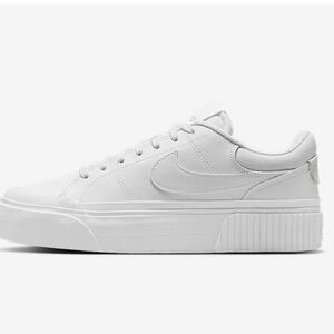 Nike Court Legacy Lift Women’s Sneakers